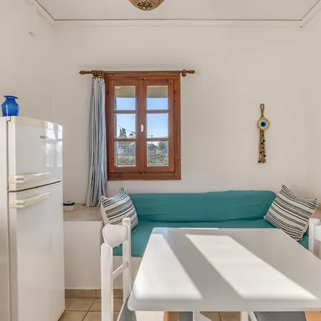 Ilios 2 Paros Apartment