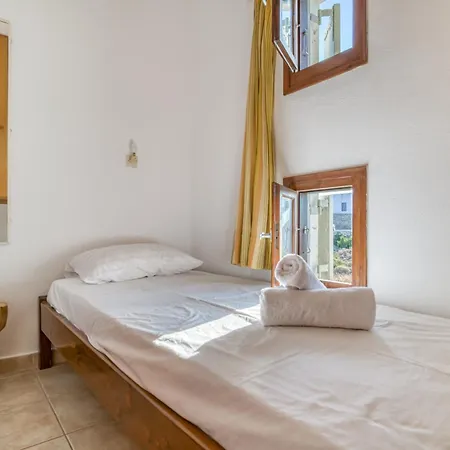 Ilios 2 Paros Naousa (Paros)