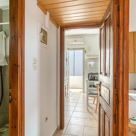 Ilios 2 Paros Apartment *
