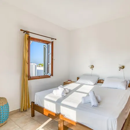 Ilios 2 Paros Naousa